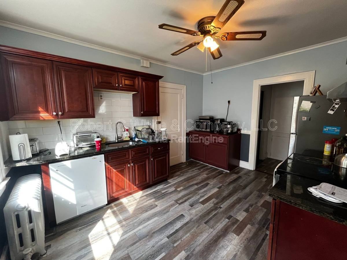 35 Outlook Ave #1 - Photo 5 of 10