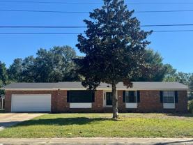 7400 Tippin Ave - Photo 1 of 1