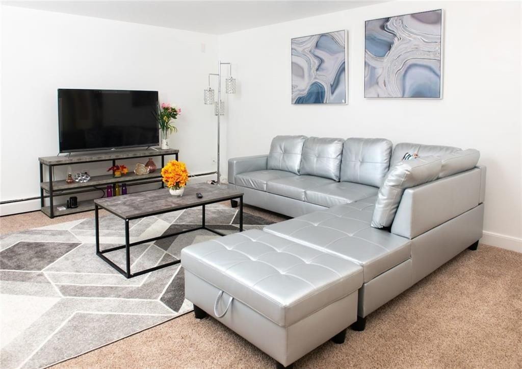 275 W Main Rd ##2 - Photo 3 of 14