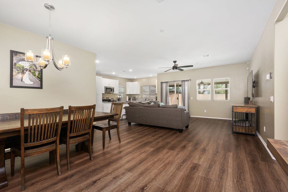 475 W Camellia Way - Photo 5 of 20