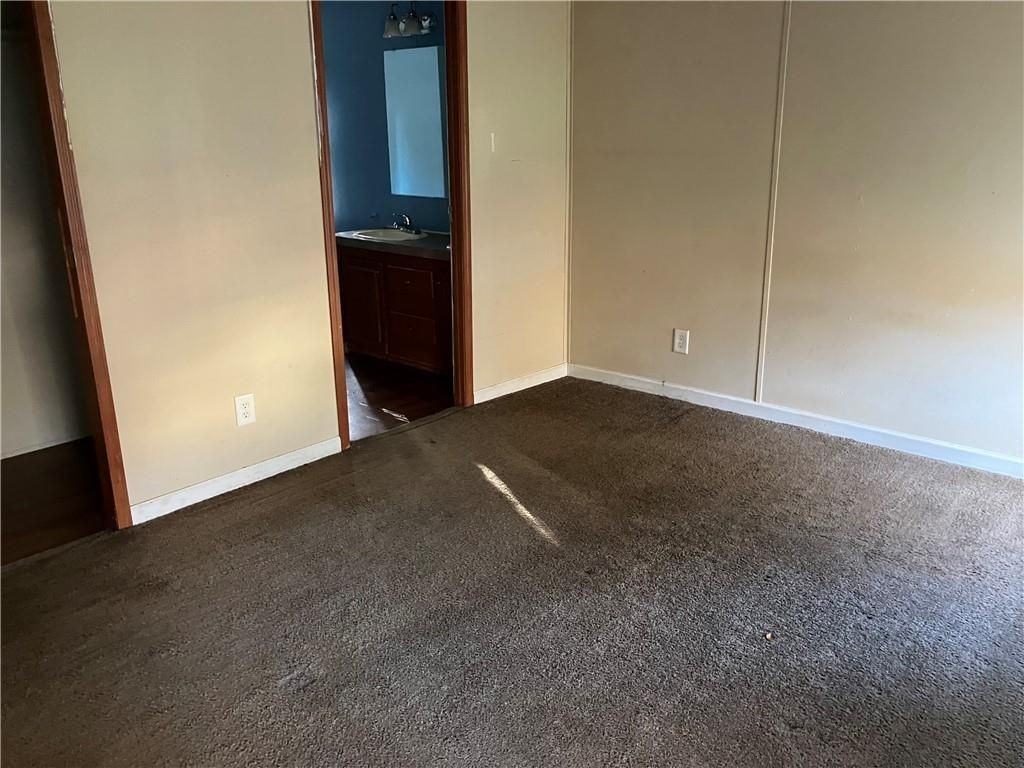 4593 Catfish Ct - Photo 4 of 7