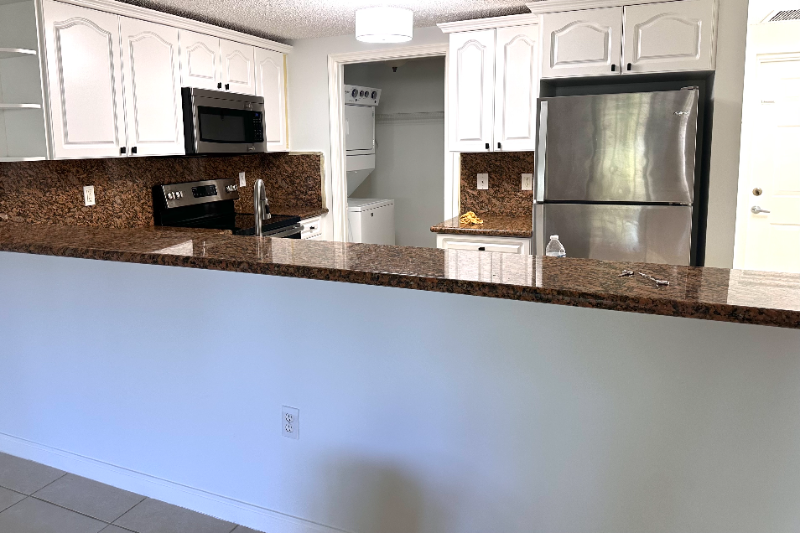 2691 Albatross Rd N - Photo 6 of 14