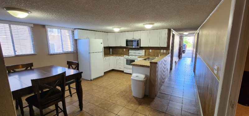 1429 14th St - Photo 5 of 16