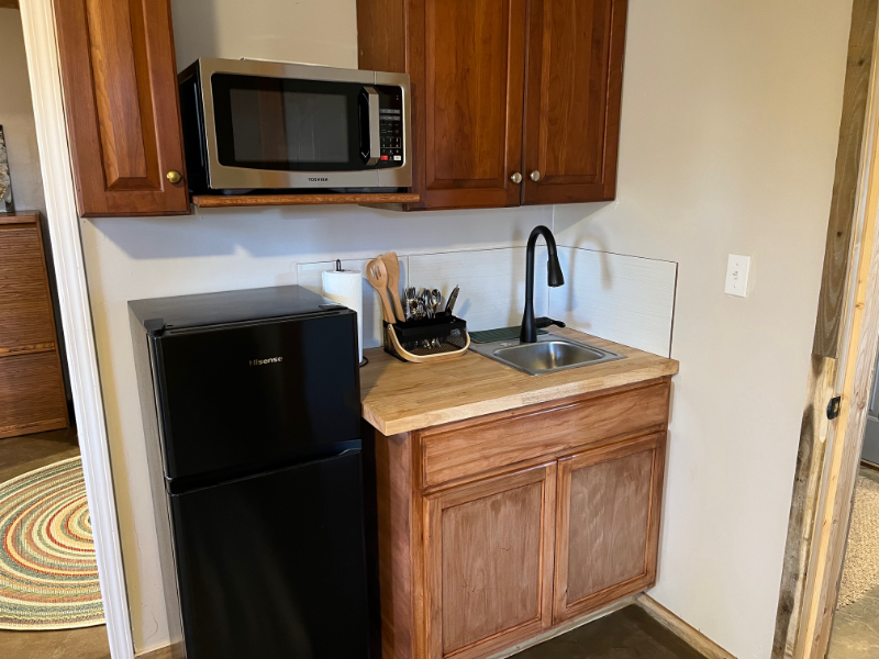 3924 Beech Glen Rd - Photo 3 of 12