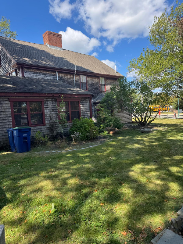 766 Washington St - Photo 3 of 18