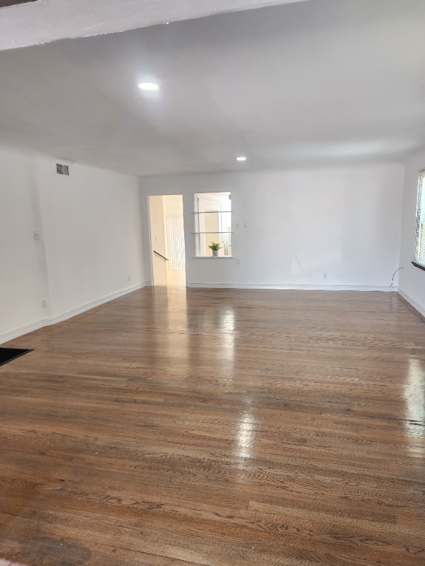 3722 Sacramento Ave #F - Photo 3 of 9