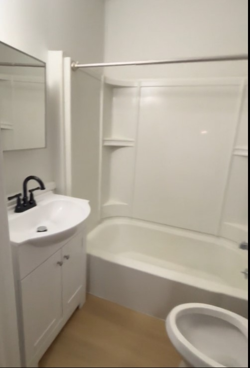 205 13th St #1 - Photo 5 of 5