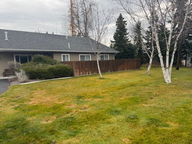 215 Fox Hollow Ln - Photo 2 of 15