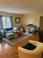 featured image of 112 Lake Shore Rd #1