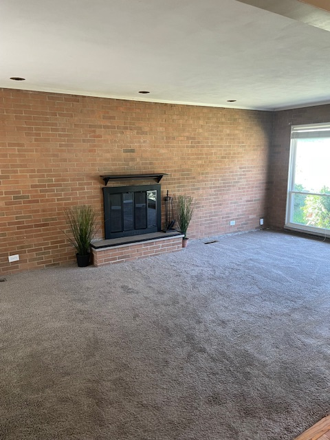 9040 Crest Oak Ln - Photo 4 of 20