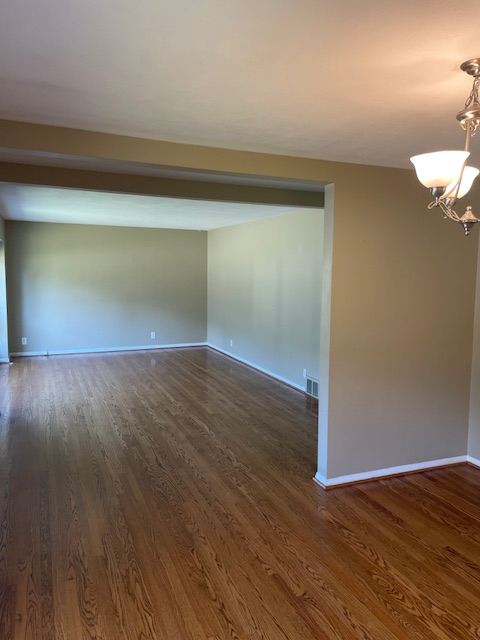 9040 Crest Oak Ln - Photo 6 of 20