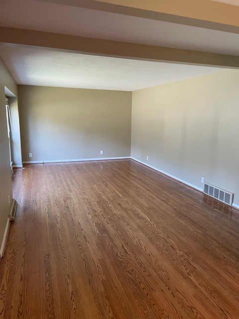 9040 Crest Oak Ln - Photo 7 of 20