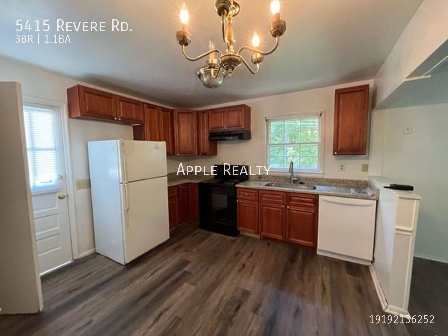 5415 Revere Road - Photo 6 of 8