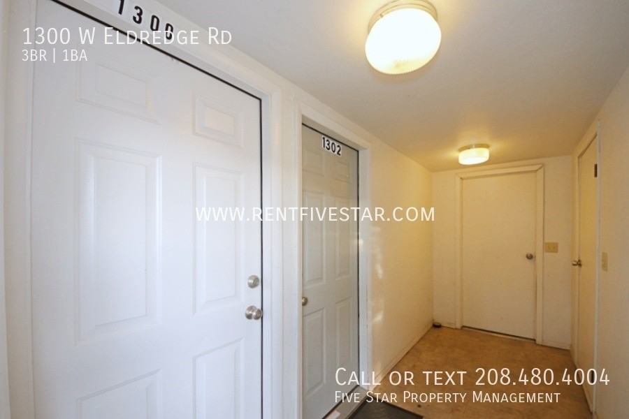 1300 W Eldredge Rd - Photo 2 of 13