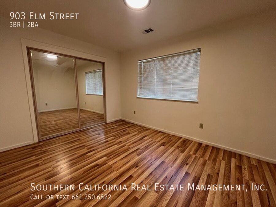 903 Elm Street - Photo 6 of 14