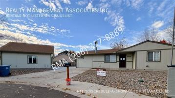 featured image of 7111 W Limelight St