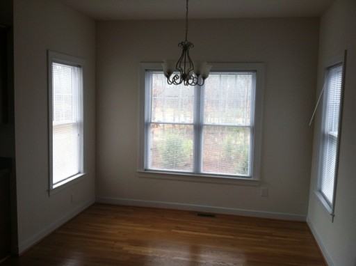 3200 Silver Meadows Ln - Photo 2 of 12