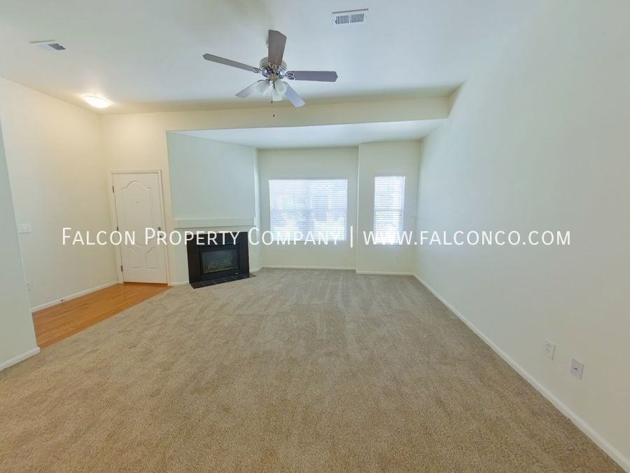 5628 Saint Patrick Vw - Photo 5 of 20