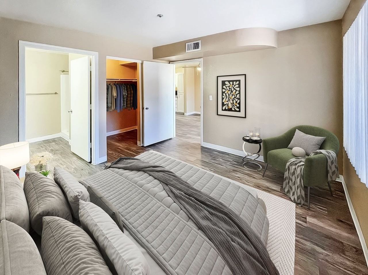 Bella Vista - Photo 5 of 16