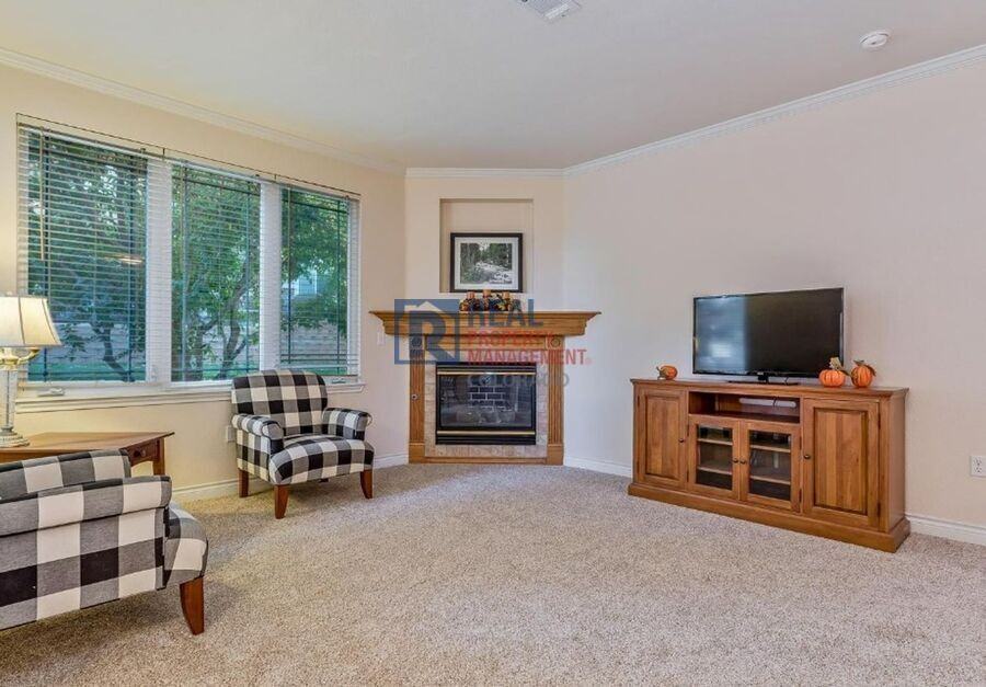 8345 South Garland Circle - Photo 6 of 24