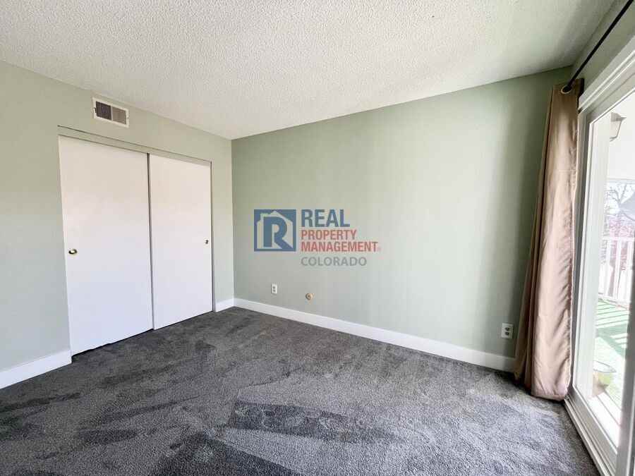 920 S Walden Way #203 - Photo 6 of 13