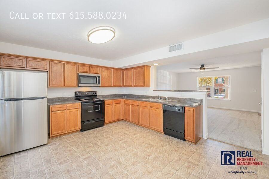 3162 Prater Ct - Photo 4 of 20