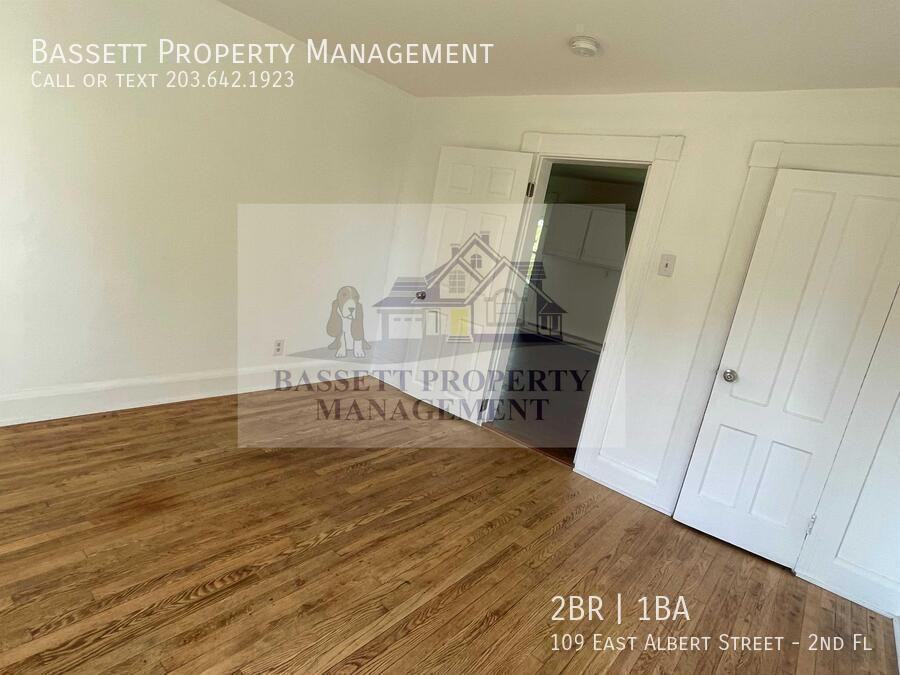 109 E Albert St Apt 2nd - Photo 7 of 26
