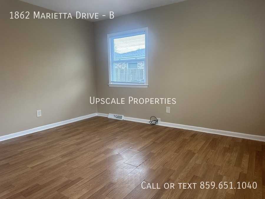 1862 Marietta Dr #B - Photo 2 of 10