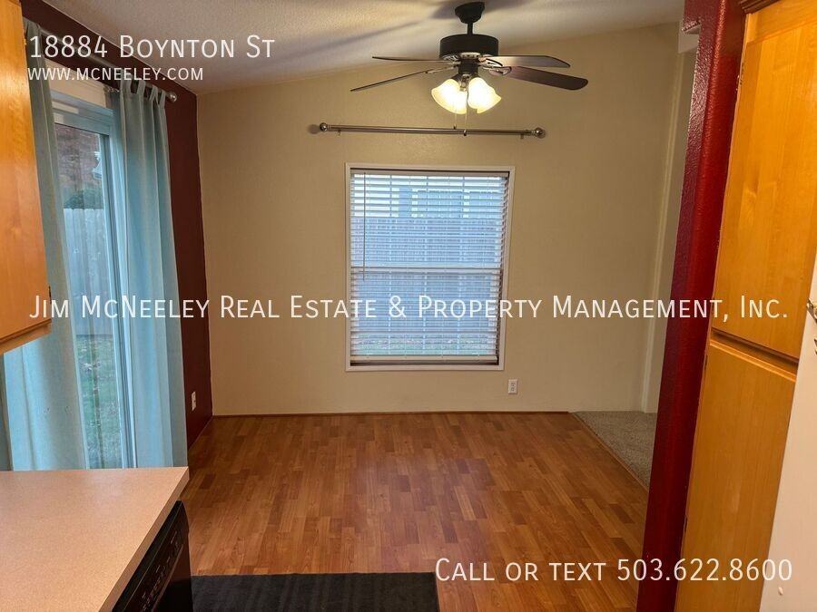 18884 Boynton St - Photo 4 of 21