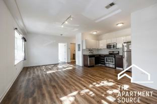 6101 North Clark Street, Unit 2D - Photo 1 of 1