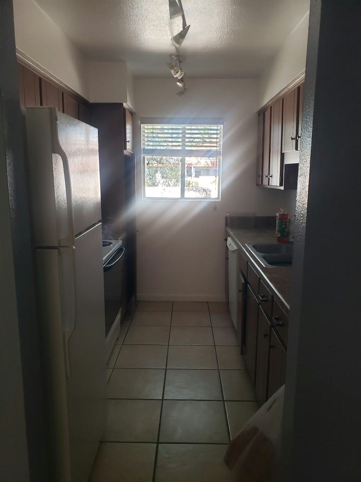 3560 N Tucson Blvd - Photo 4 of 15