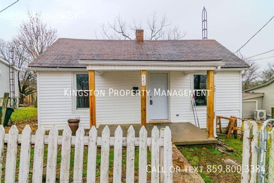 220 Morgan St - Photo 2 of 12