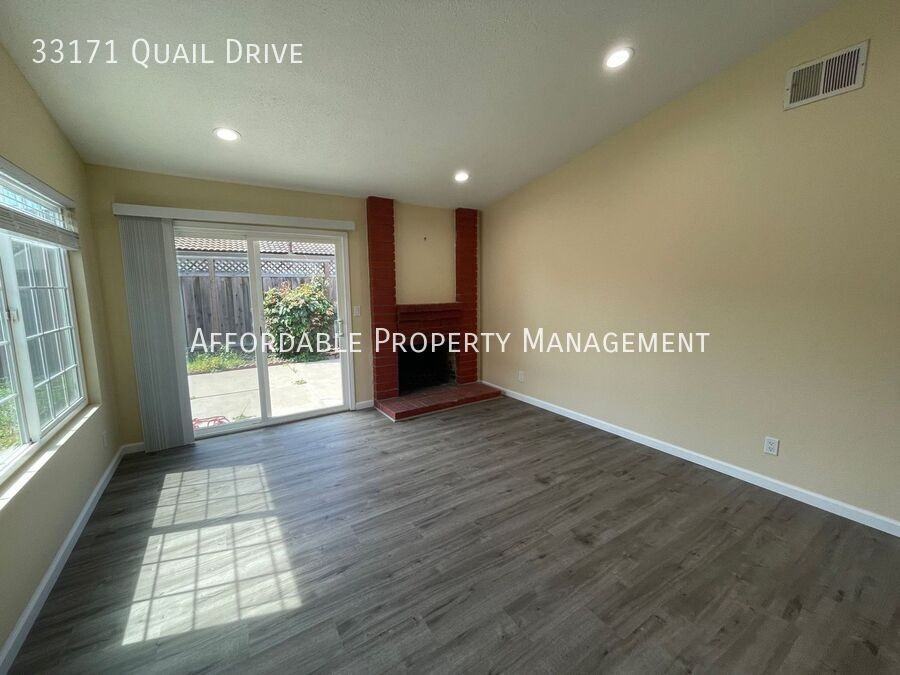 33171 Quail Drive - Photo 2 of 19
