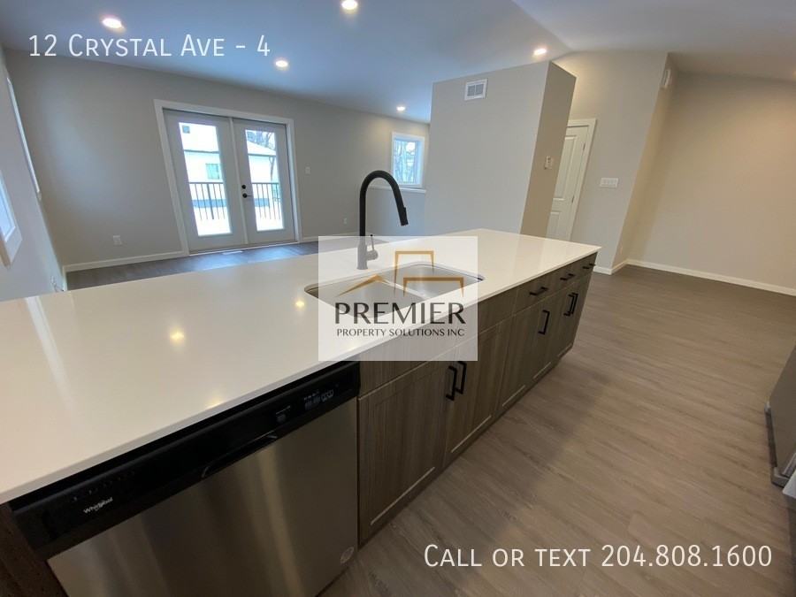 12 Crystal Avenue #4 - Photo 2 of 11