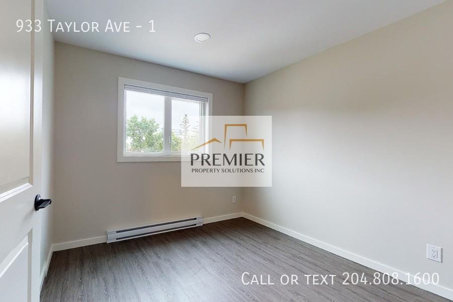 933 Taylor Ave #1 - Photo 5 of 7