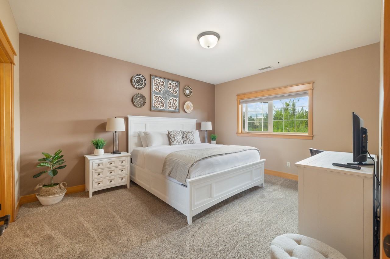 2051 N Main St #311 - Photo 4 of 11