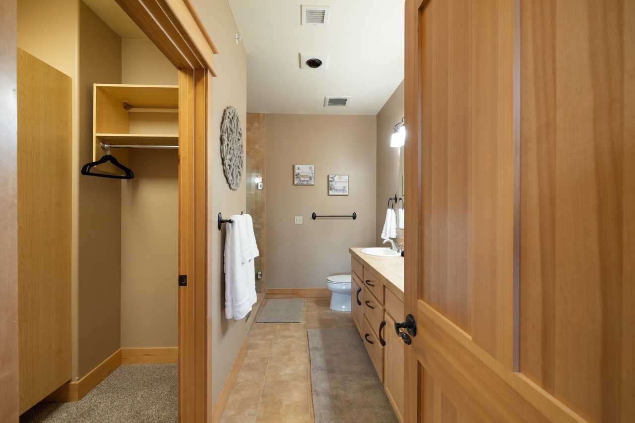 2051 N Main St #311 - Photo 5 of 11