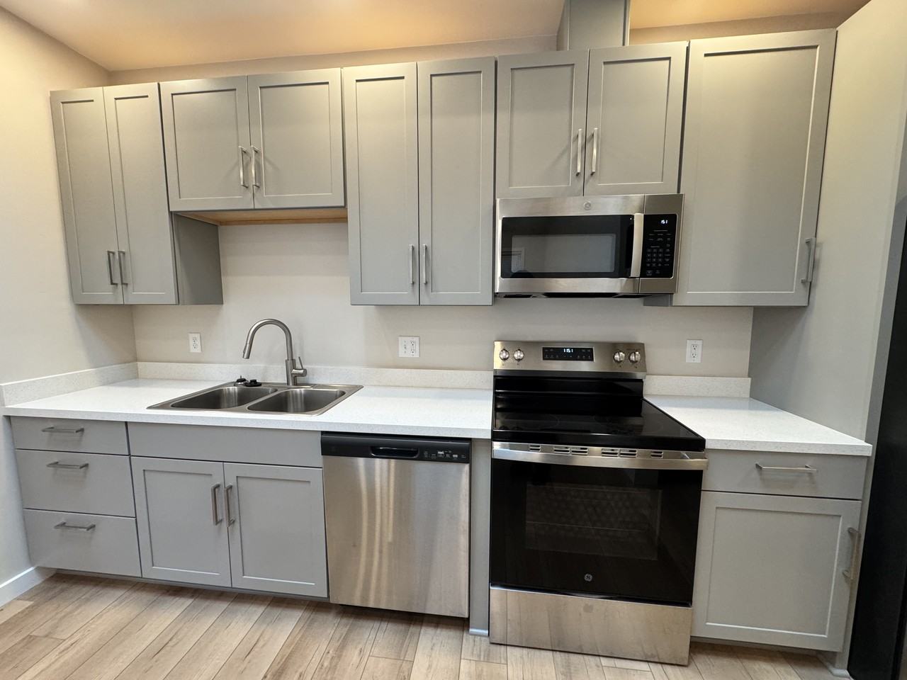 4636 Valley W Blvd #216 - Photo 6 of 13