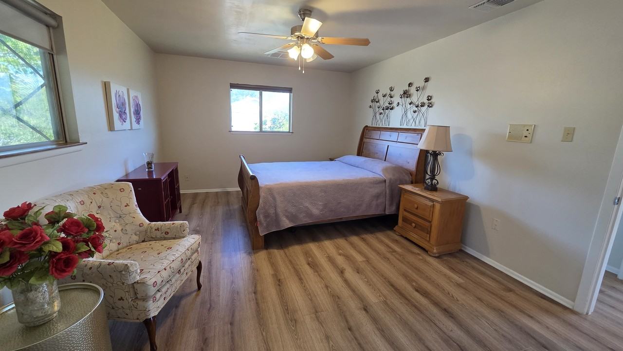 2910 Wacos Dr #NA - Photo 4 of 35