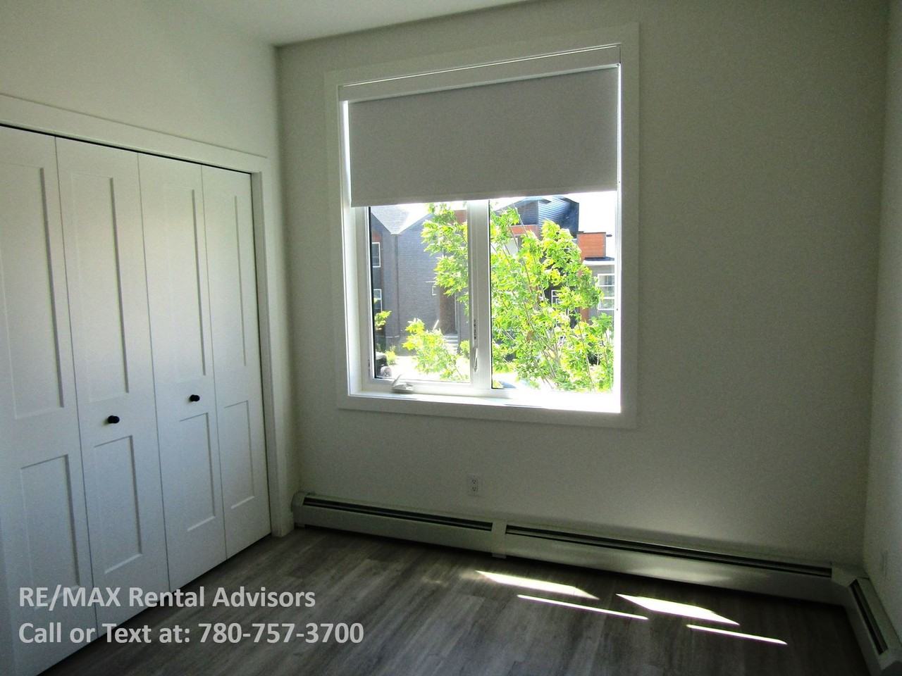 #3204 200 Seton Circle SE - Photo 5 of 13