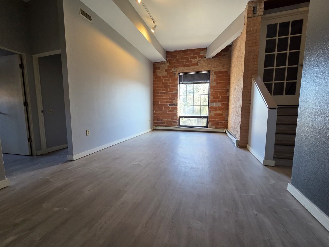 143 Water Street - Photo 4 of 19