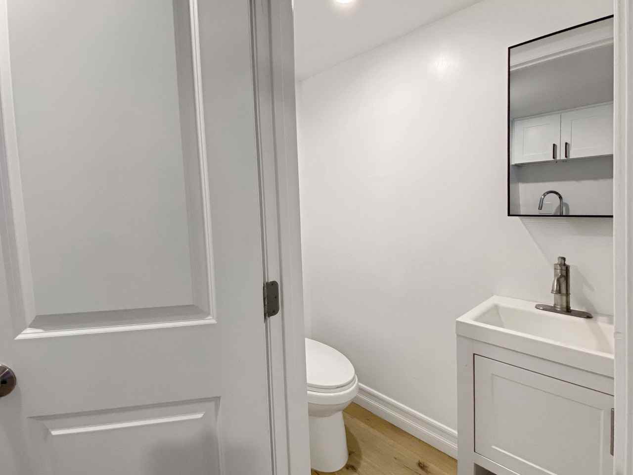 3009 Vancouver Avenue - Photo 4 of 11