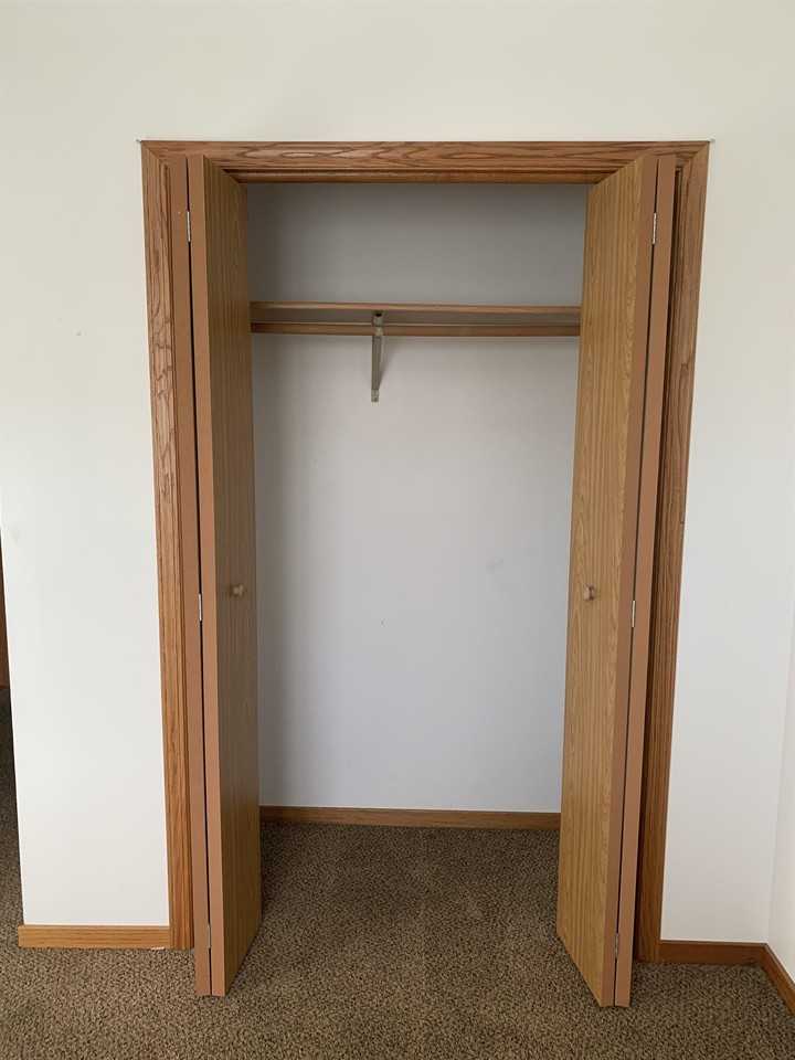 1108 10th Ave N - Photo 7 of 10