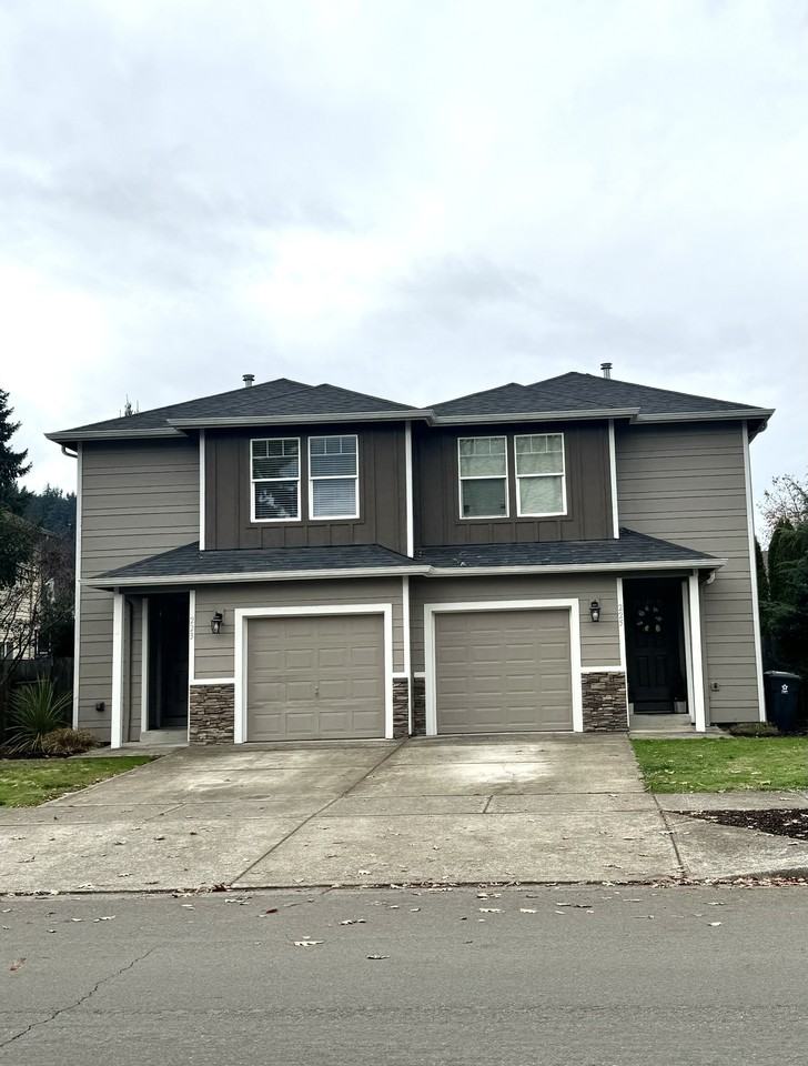 223 Pioneer Drive - Photo 2 of 21