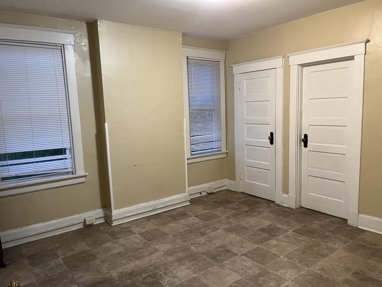 4401 Glenway Ave - Photo 3 of 7