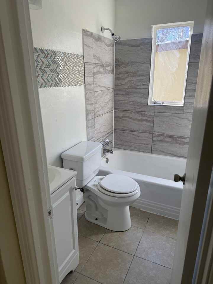 1585 Dudley Street - Photo 3 of 14