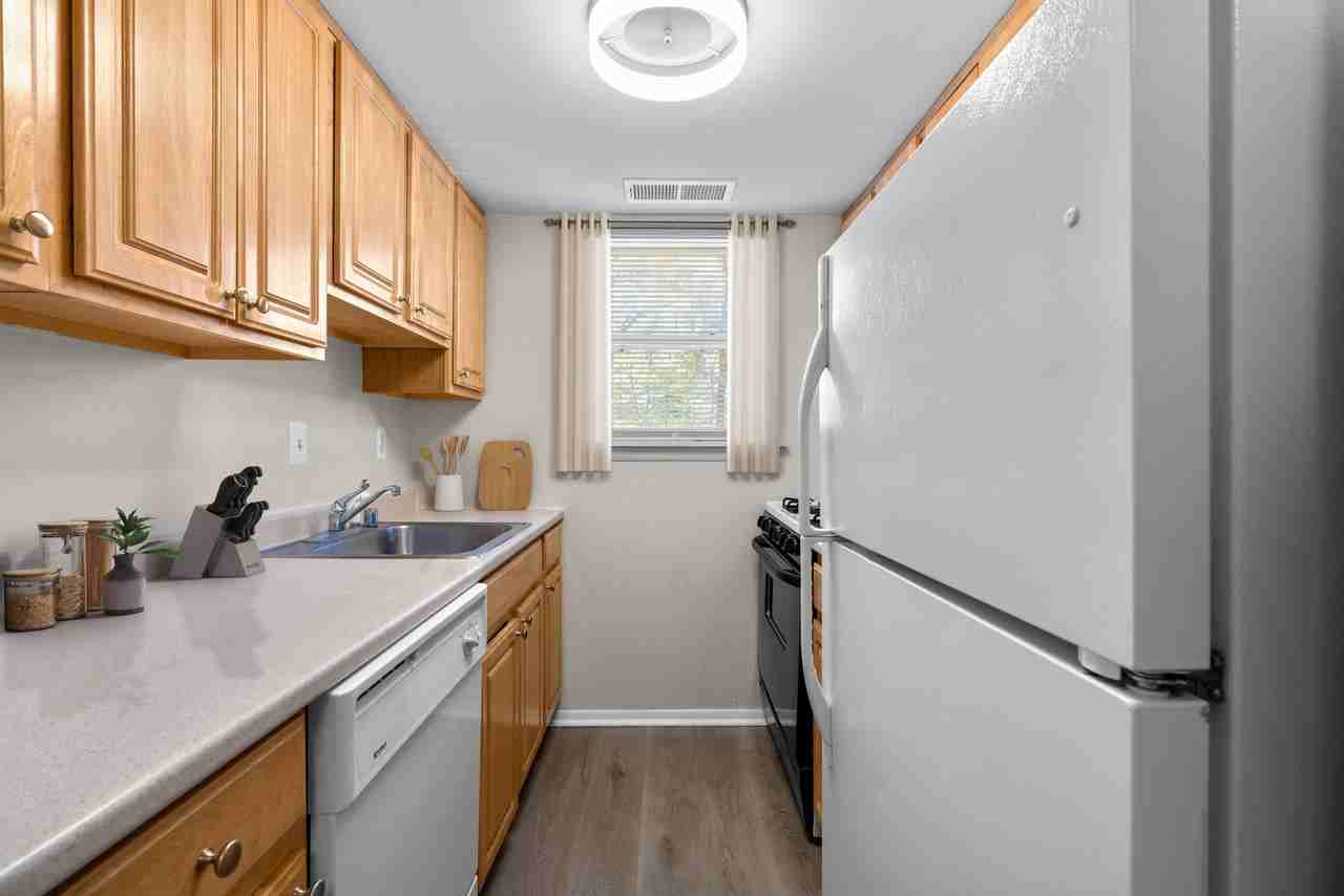 3614 Court House Drive - Photo 6 of 7