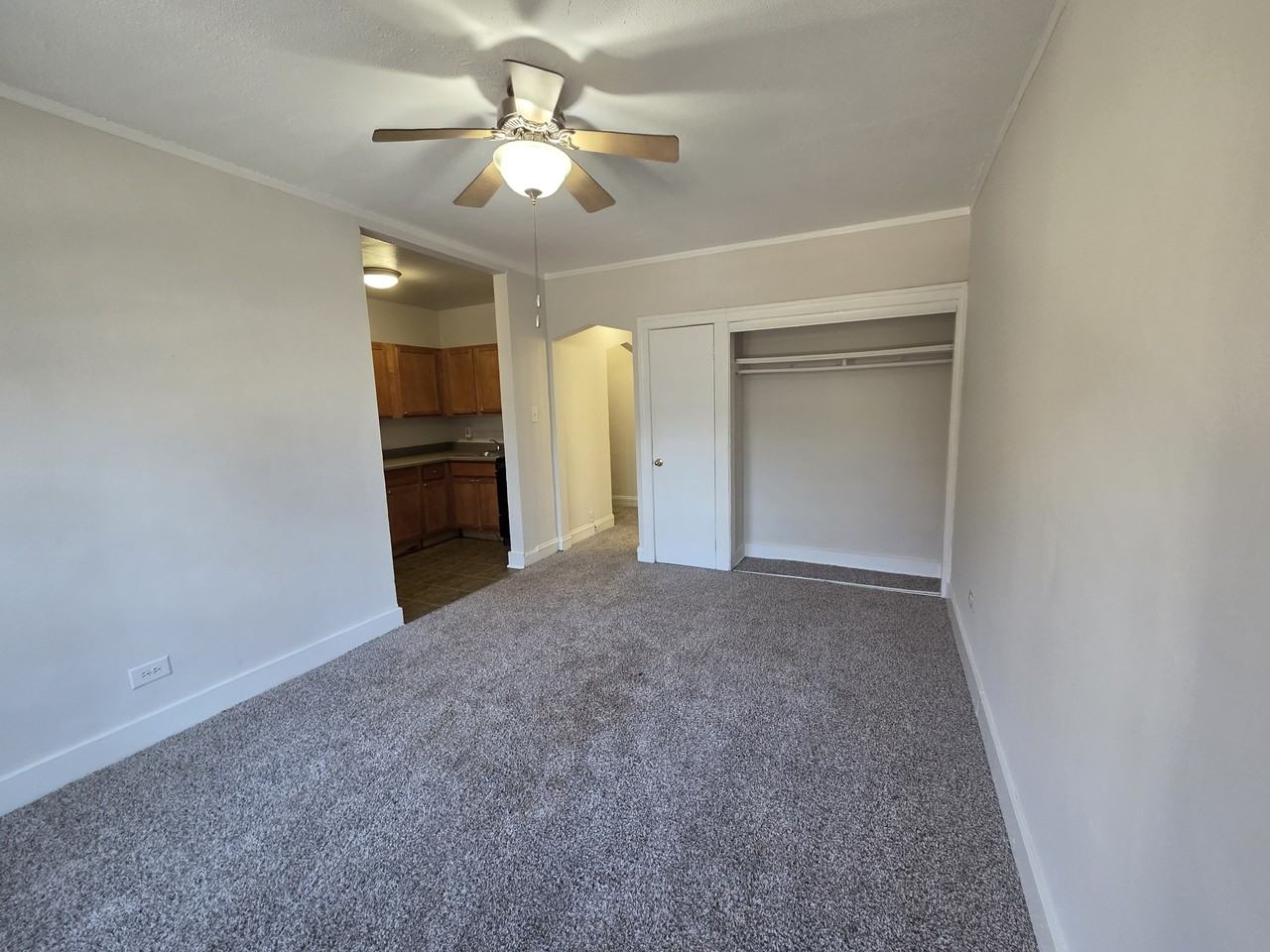 5210-14 S. Woodlawn - Photo 4 of 25