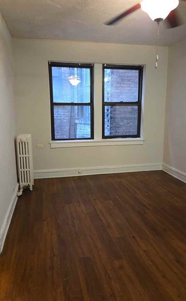 5210-14 S. Woodlawn - Photo 3 of 24