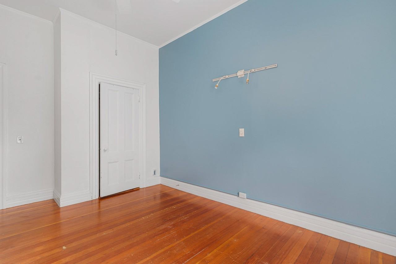 79 Lloyd Avenue - Photo 3 of 45